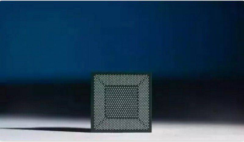 快訊：幾乎看不見的3D打印機器人；西澳大利亞大學的研究人員開發出一種保護生態機器魚；效率達CPU一萬倍的神經形態芯片發布