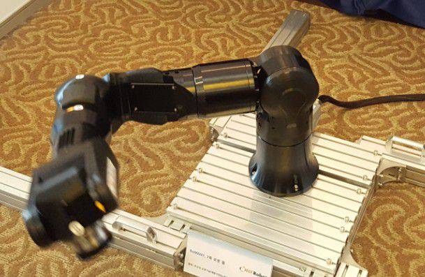 以人機共生造福人類的機器人企業——NT Robot 開發各種服務機器人，如醫療康復機器人、多關節機器人、冰壺機器人等