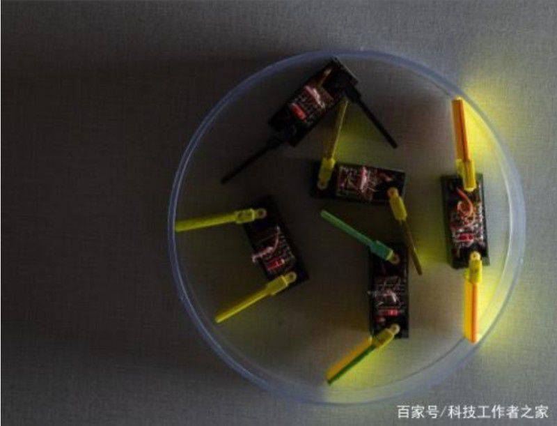 可變形智能粒子機器人會成為好士兵嗎