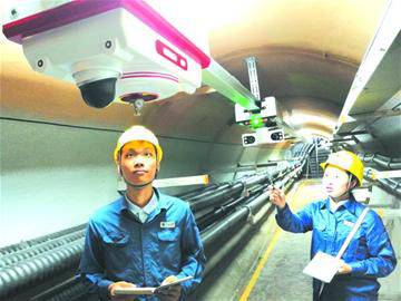 小身材大智慧機器人巡檢電纜