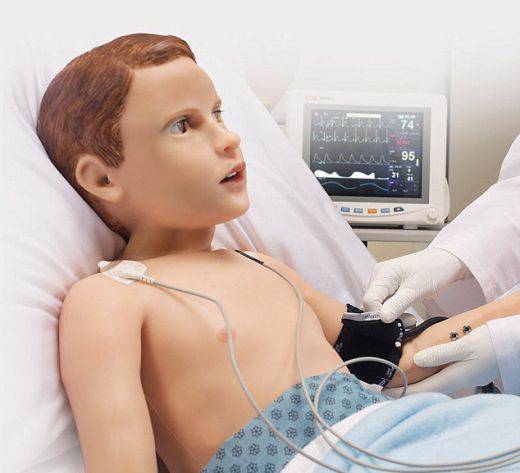 會哭會流血的醫療用“兒童機器人”