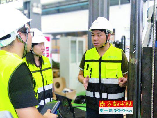 “建筑機器人”研發設計師毛家振： 讓建筑機器人在工地鋪瓷磚當小工