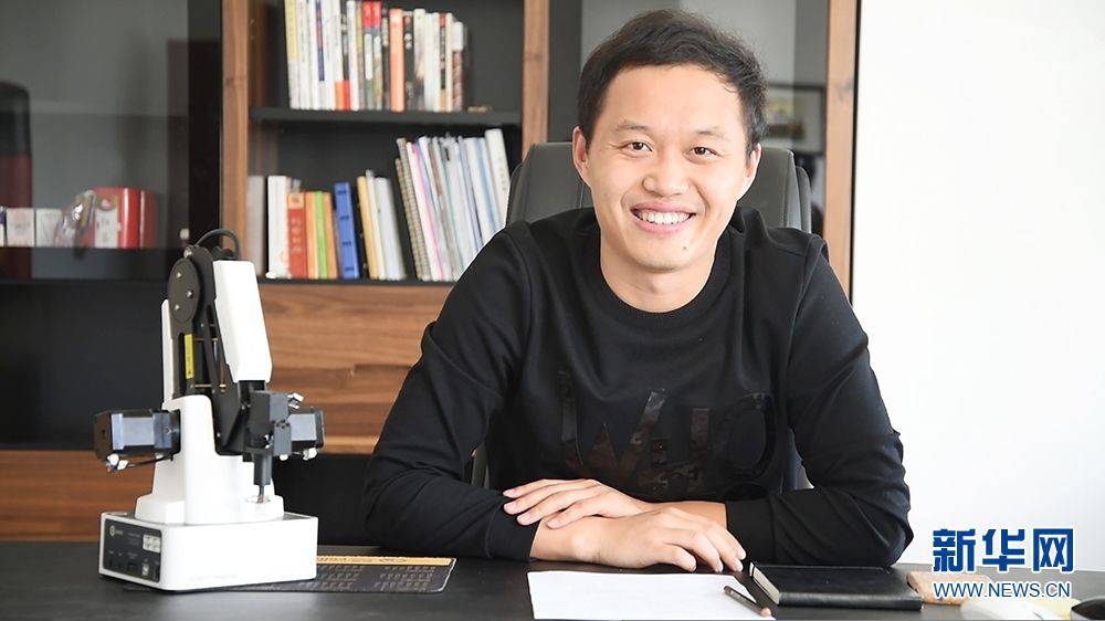 劉培超：讓智能化機器人走入到各行各業