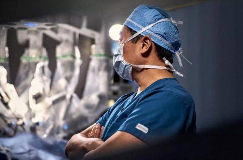 統治世界20年的醫療神器達芬奇機器人遭遇強勁對手