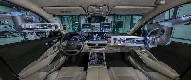 現代起亞汽車利用協作機器人開發檢測汽車電氣系統的檢測系統