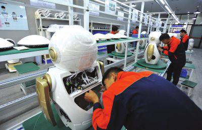 政策支持下，甘肅第100臺智能機器人完成生產制造！