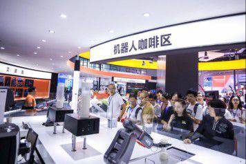 趕超外商！機械手臂裝“眼睛”3C行業機器人品牌大放異彩